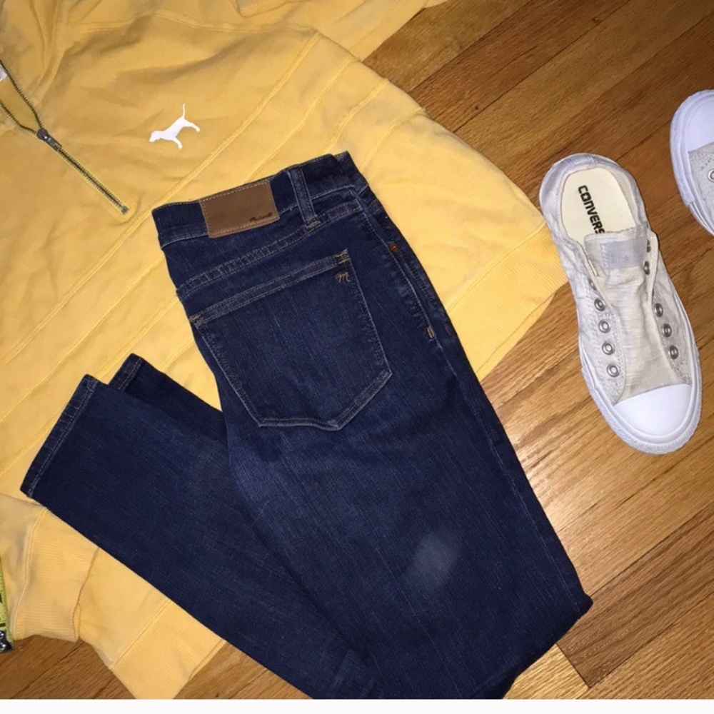 Madewell dark wash skinny jeans size 28